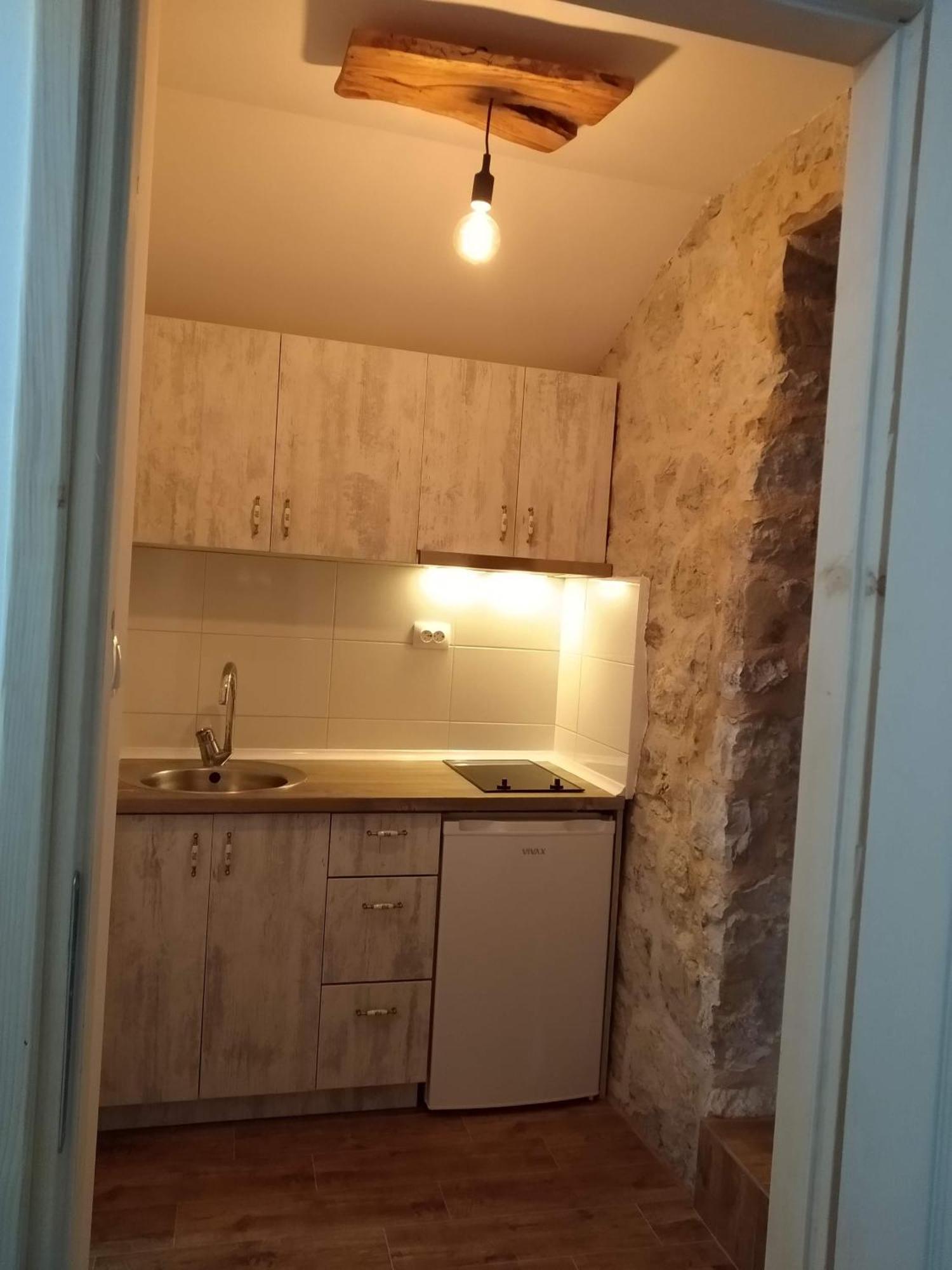 Rustic House Apartment Bar Ngoại thất bức ảnh